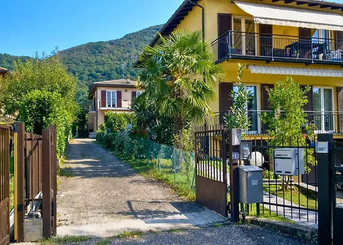 Casa Mariarosa Apartman Maccagno